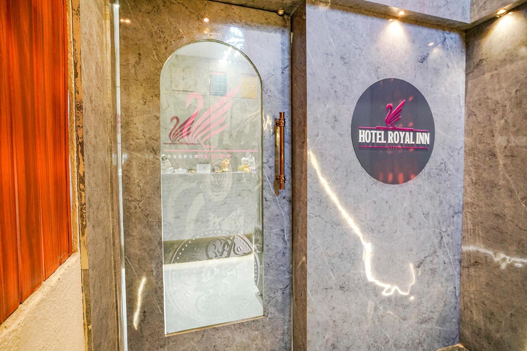 Fabexpress Royal Inn Наві-Мумбаї Екстер'єр фото